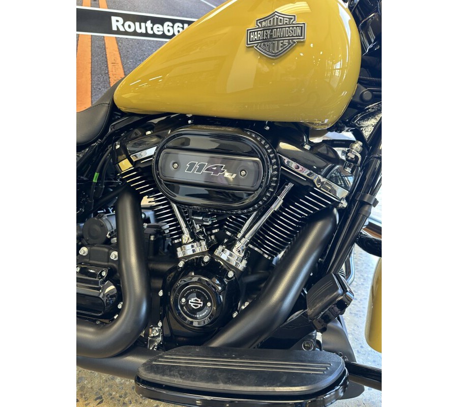 2023 Harley-Davidson Road King Special Industrial Yellow