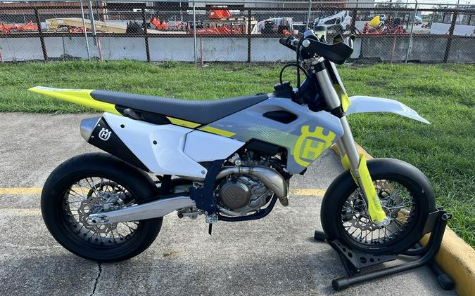 2023 Husqvarna FS 450 First Look [7 Supermoto Fast Facts]