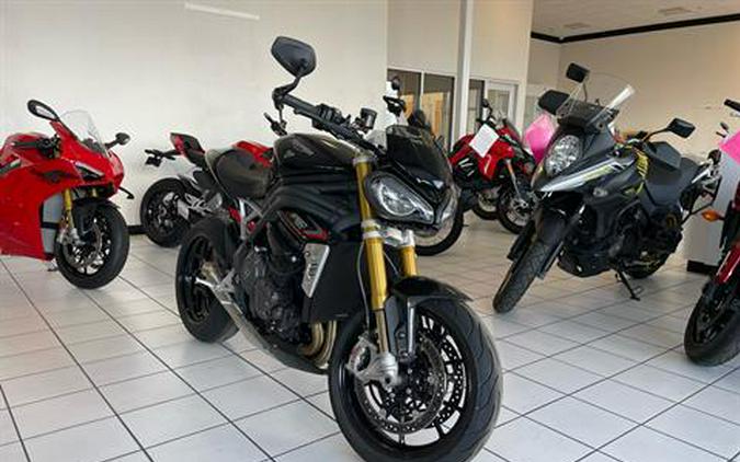 2022 Triumph Speed Triple 1200 RS