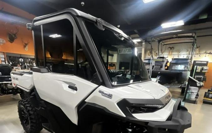 2026 Can-Am Defender Limited HD11