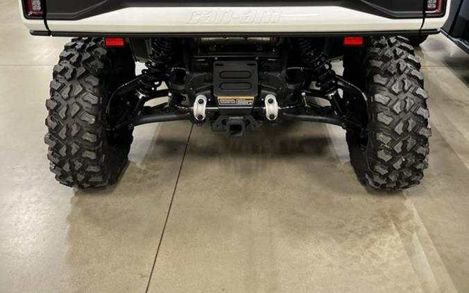 2026 Can-Am Defender Limited HD11