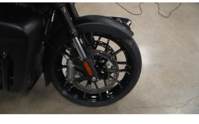 2025 Indian Motorcycle ROADMASTER POWERPLUS DRK HORSE 112 RA, 49ST Dark Horse®