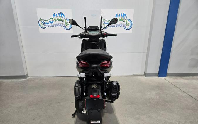 2027 Piaggio BV 400 S