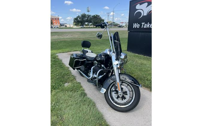 2014 ROAD KING - Harley-Davidson®