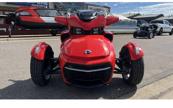 2024 Can-Am SPYDER F3 LIMITED - PLASMA RED / PLATINUM