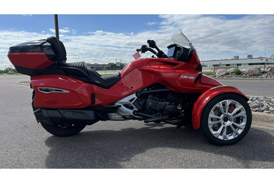 2024 Can-Am SPYDER F3 LIMITED - PLASMA RED / PLATINUM