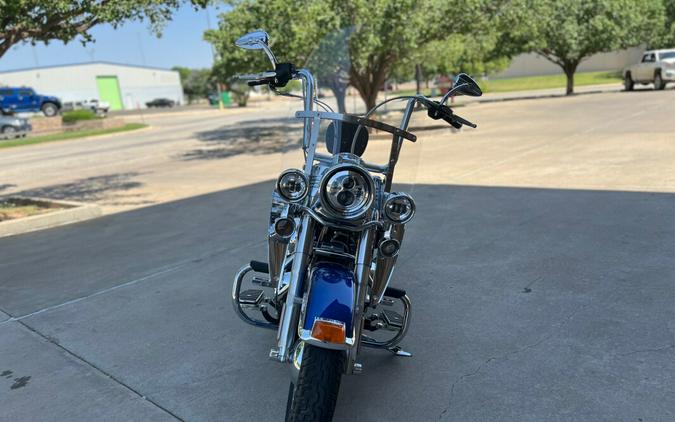 2015 Harley-Davidson® Heritage Softail® Classic Superior Blue