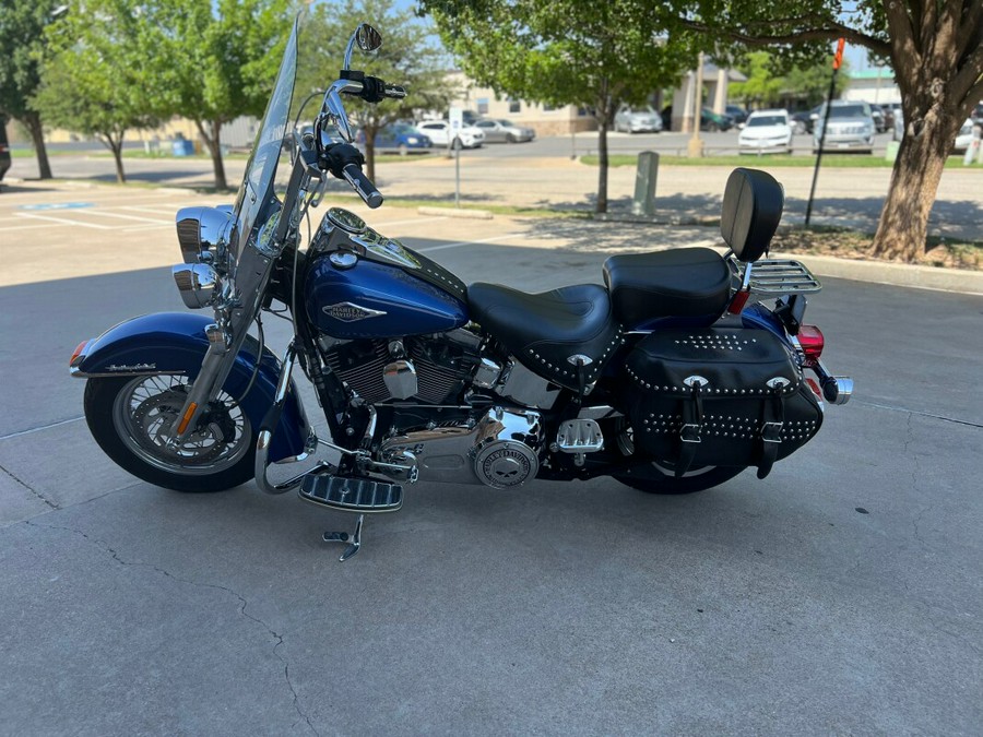 2015 Harley-Davidson® Heritage Softail® Classic Superior Blue