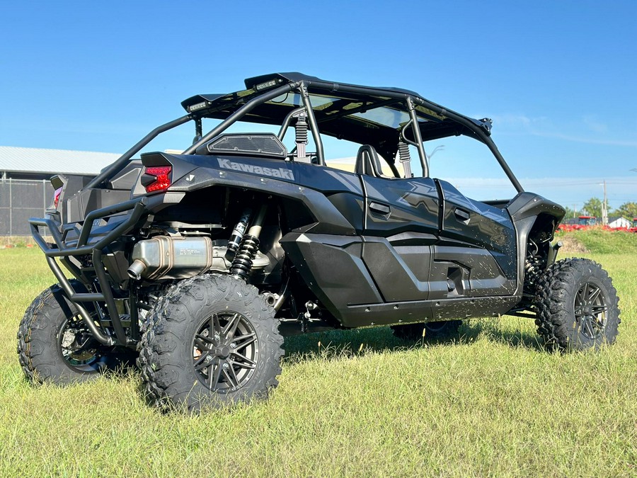 2025 Kawasaki Teryx KRX4 1000 Blackout Edition