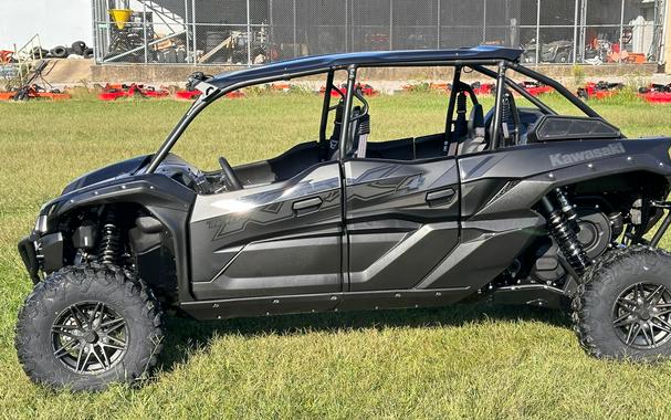 2025 Kawasaki Teryx KRX4 1000 Blackout Edition