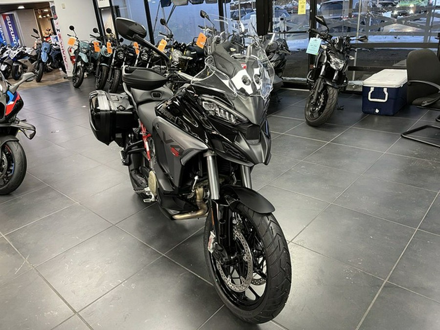 2025 Ducati Multistrada V4 S Travel & Radar Thrilling Black