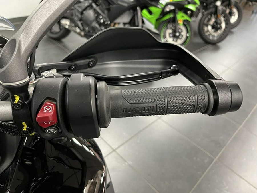 2025 Ducati Multistrada V4 S Travel & Radar Thrilling Black