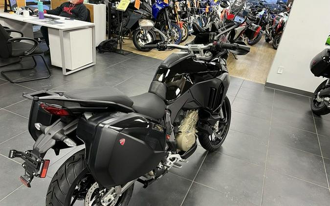 2025 Ducati Multistrada V4 S Travel & Radar Thrilling Black