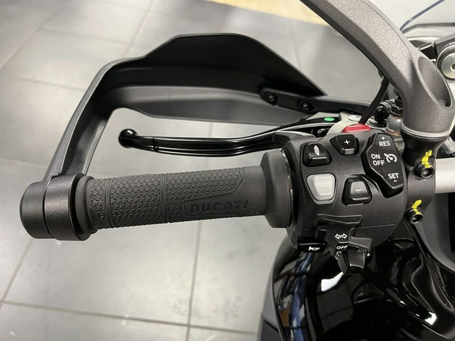 2025 Ducati Multistrada V4 S Travel & Radar Thrilling Black