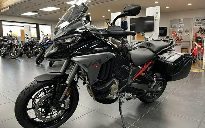 2025 Ducati Multistrada V4 S Travel & Radar Thrilling Black