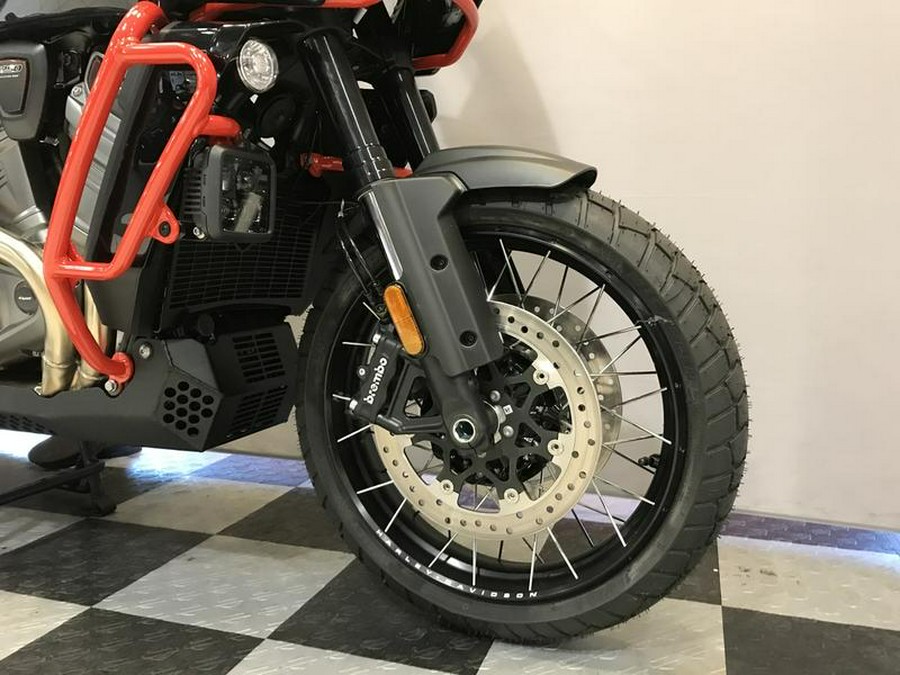 2025 Harley-Davidson® CVO™ Pan America®