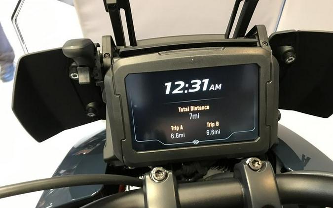 2025 Harley-Davidson® CVO™ Pan America®