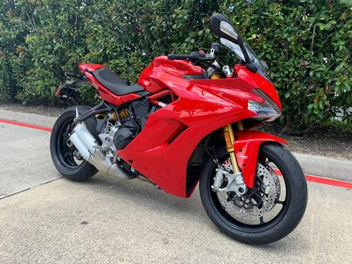 2020 Ducati SuperSport S Touring Review | Filling the Gap