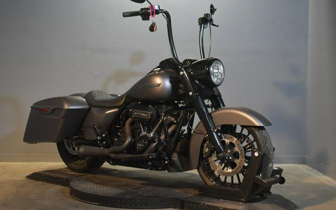 2017 Harley-Davidson Road King Special Charcoal Denim