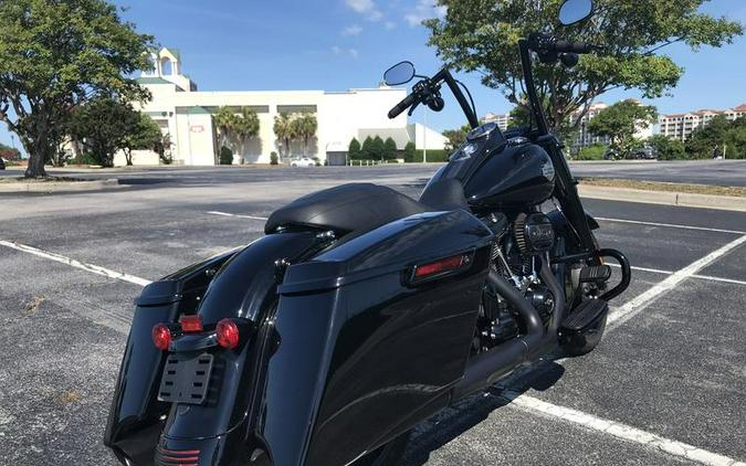 2025 Harley-Davidson® FLHRXS - Road King® Special