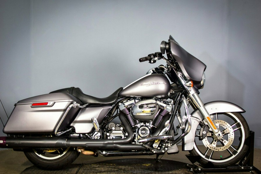 2017 Harley-Davidson Street Glide Special