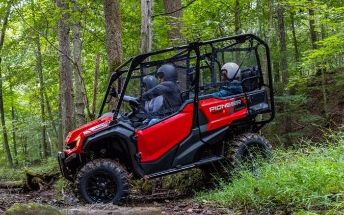 2024 Honda® Pioneer 1000-5