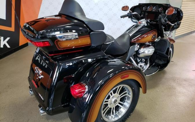 2024 Harley-Davidson® FLHTCUTG - Tri Glide® Ultra