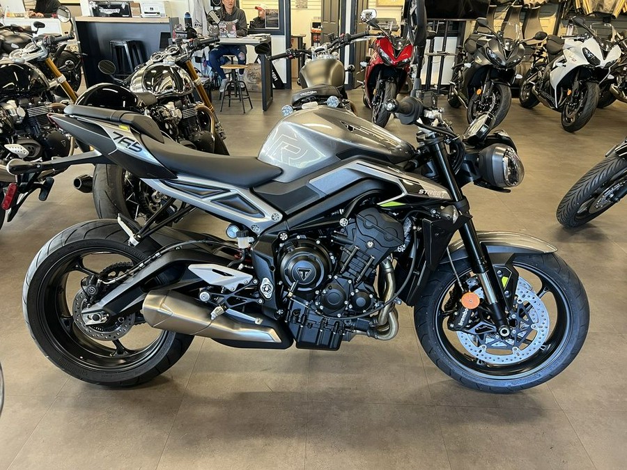 2024 Triumph Street Triple 765 R Silver Ice