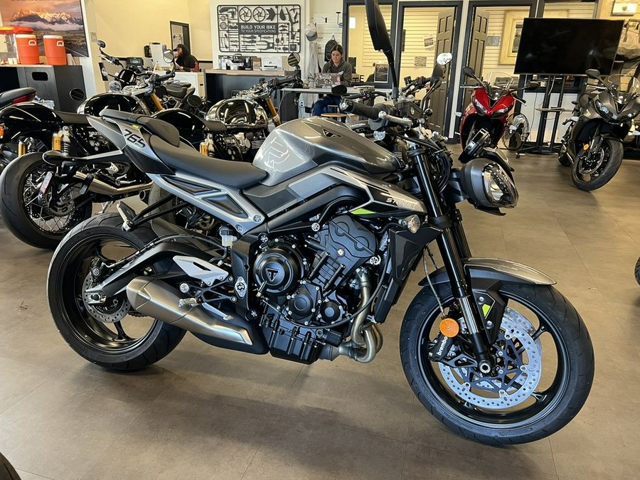 2024 Triumph Street Triple 765 R Silver Ice