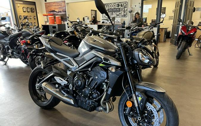 2024 Triumph Street Triple 765 R Silver Ice