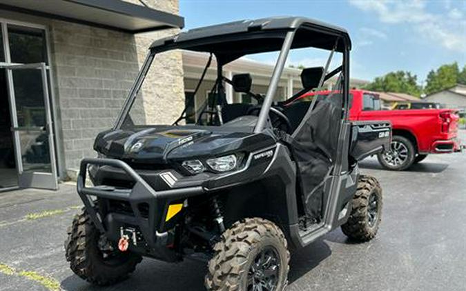 2024 Can-Am Defender XT HD10