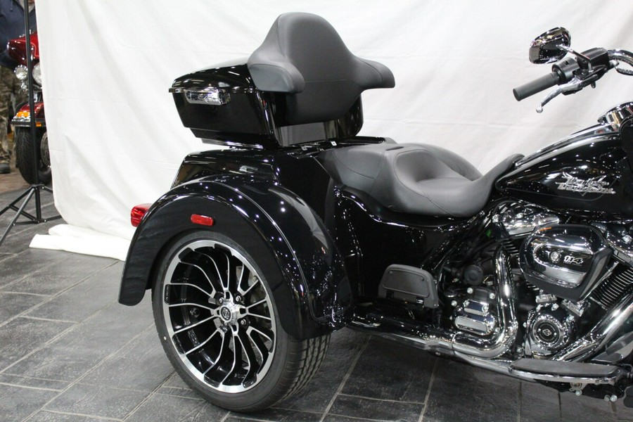 FLTRT 2024 Road Glide 3