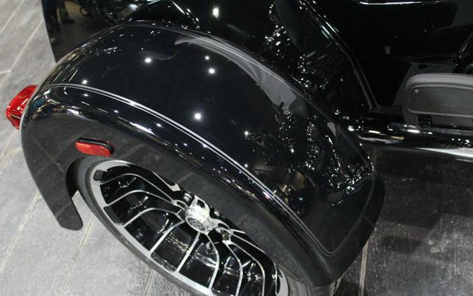 FLTRT 2024 Road Glide 3