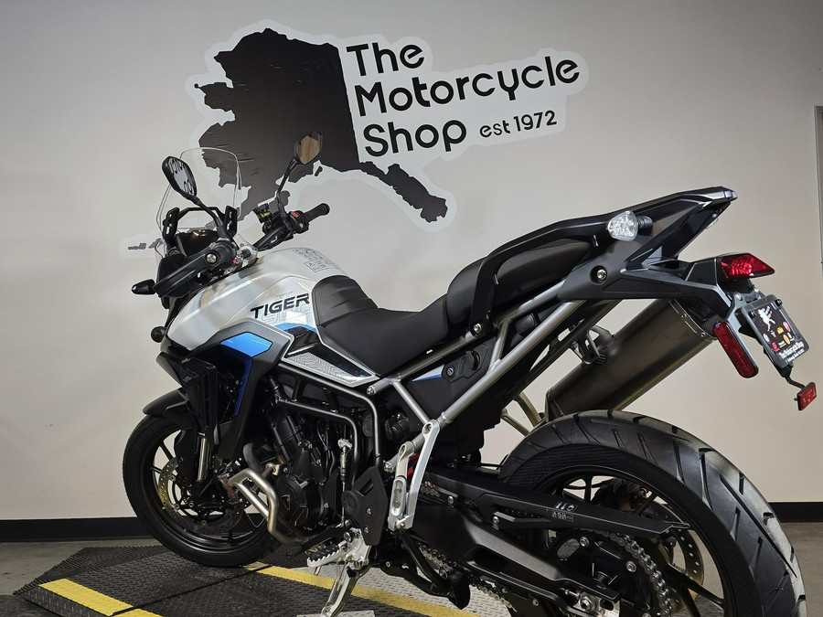2026 Triumph TIGER 900 GT PRO ALPINE EDITON