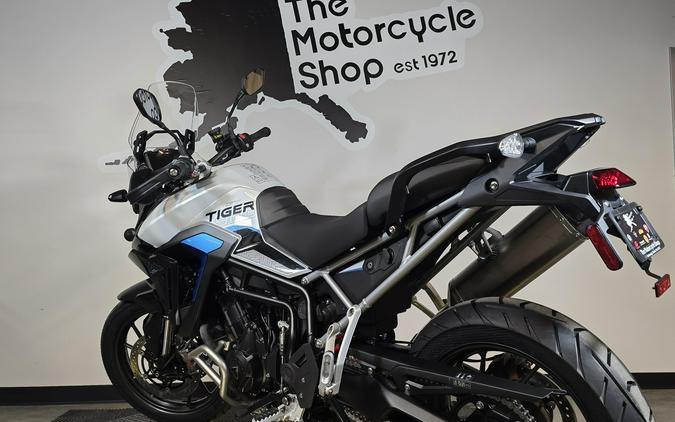 2026 Triumph TIGER 900 GT PRO ALPINE EDITON