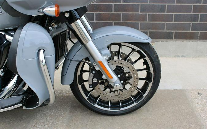 2025 Harley-Davidson® FLTRT - Road Glide® 3