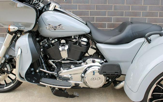 2025 Harley-Davidson® FLTRT - Road Glide® 3