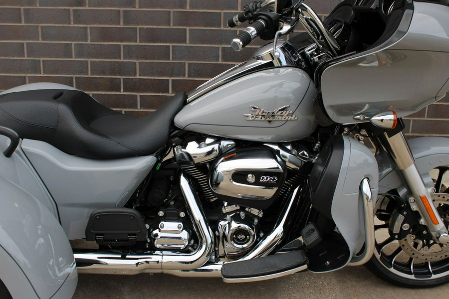 2025 Harley-Davidson® FLTRT - Road Glide® 3