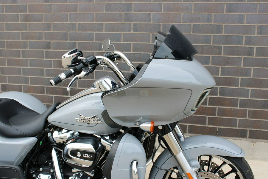 2025 Harley-Davidson® FLTRT - Road Glide® 3