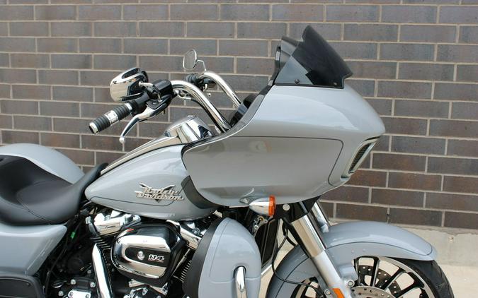 2025 Harley-Davidson® FLTRT - Road Glide® 3