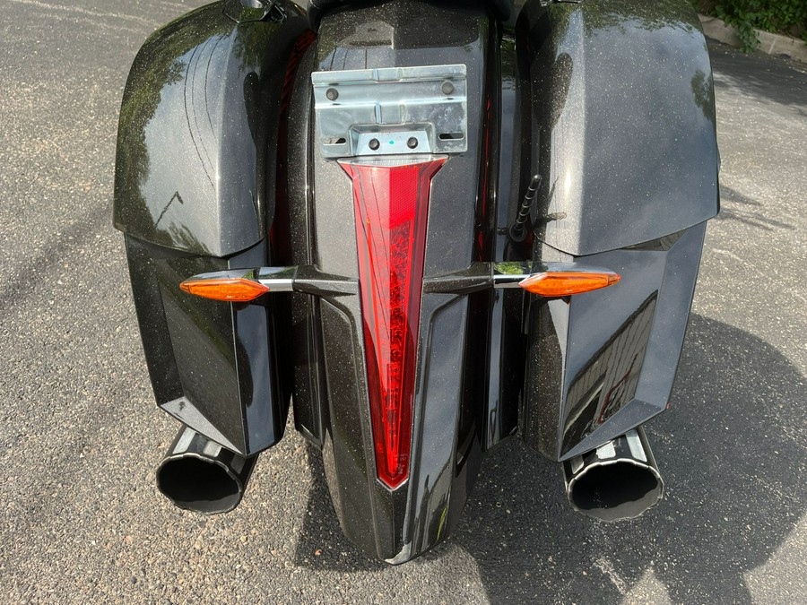 2016 Victory Magnum