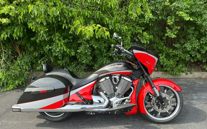 2016 Victory Magnum