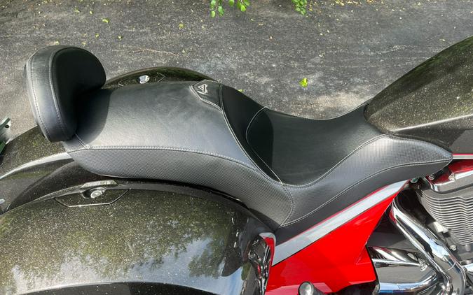 2016 Victory Magnum