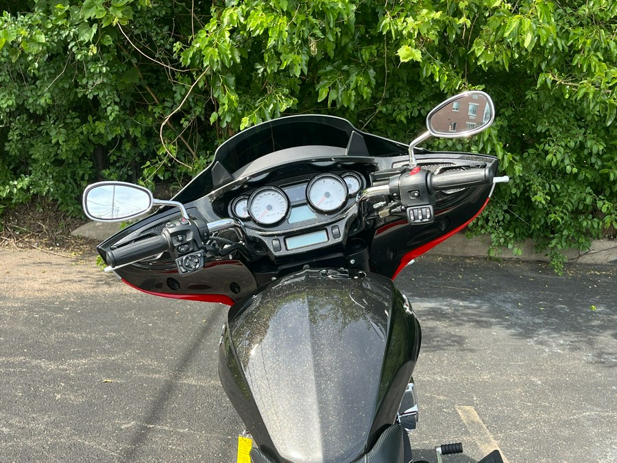 2016 Victory Magnum