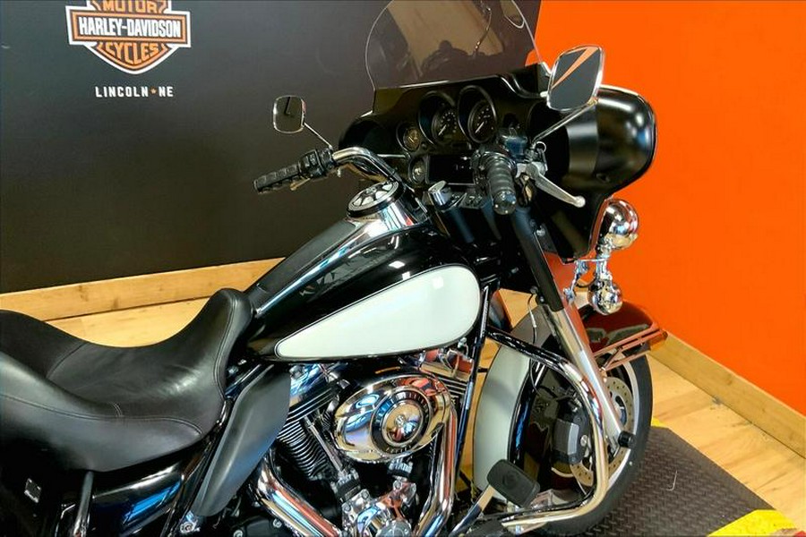 2009 Harley-Davidson® FLHTP