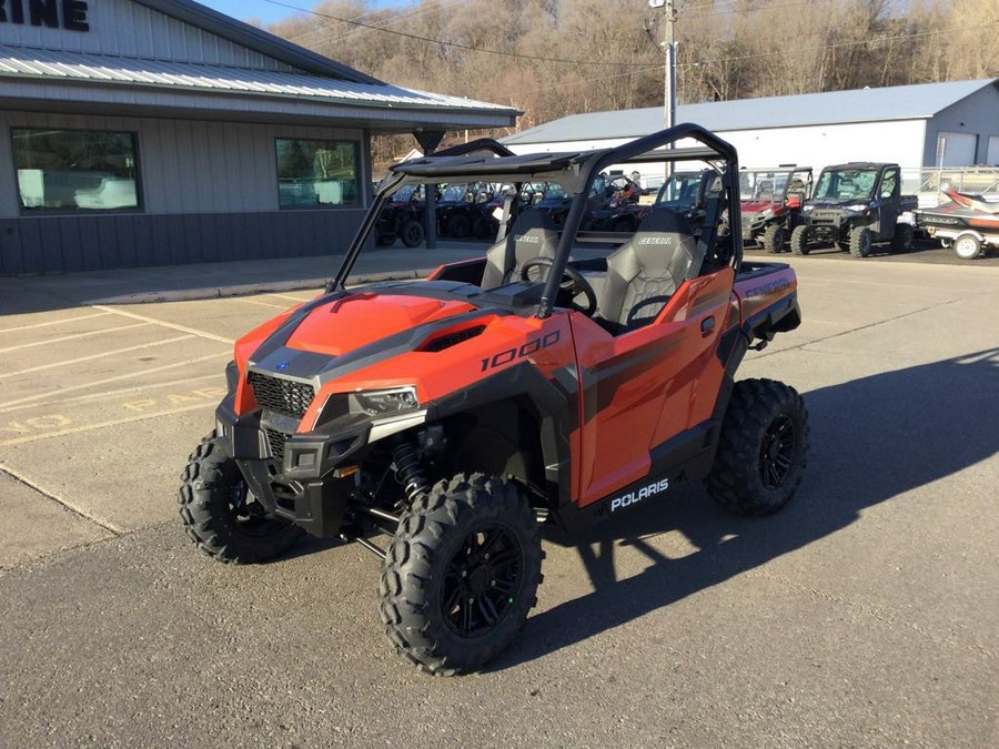 2024 Polaris Industries GENERAL® 1000 Premium