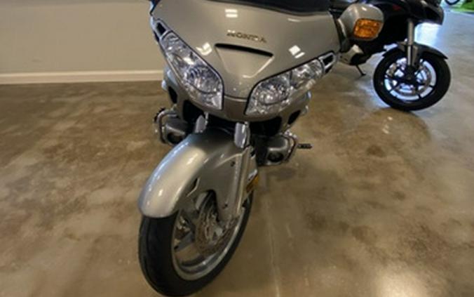 2002 Honda GL18002