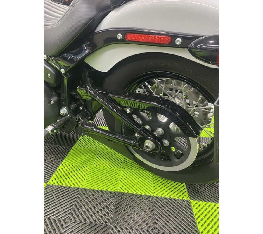 2021 Harley-Davidson Softail® Street Bob® 114