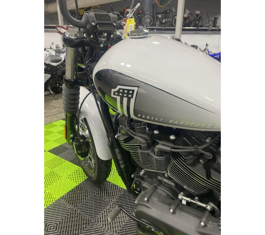 2021 Harley-Davidson Softail® Street Bob® 114