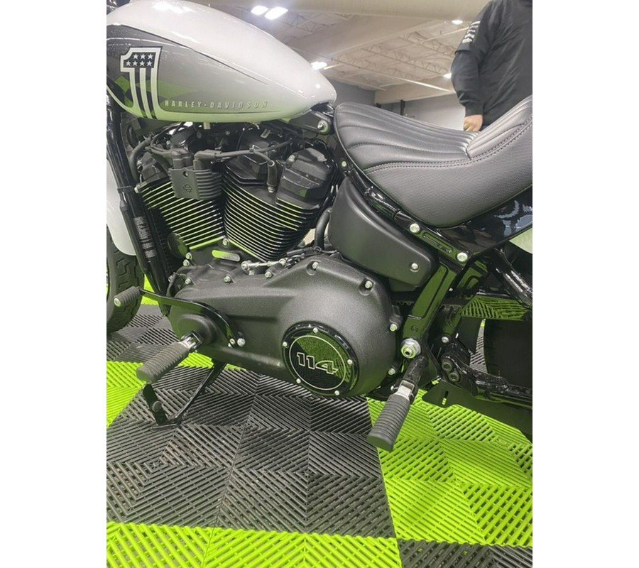 2021 Harley-Davidson Softail® Street Bob® 114